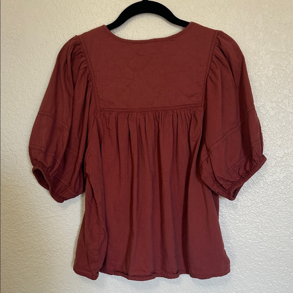 Old Navy Mauve Puff Sleeve Blouse - Picture 5 of 7